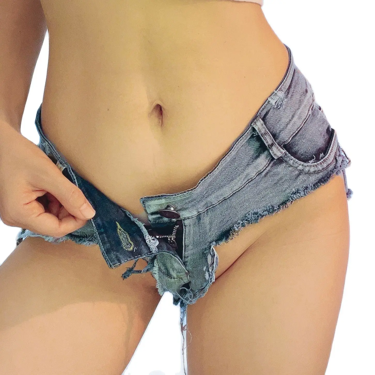 2026 New Women's Sexy Low Waist Thong Denim Jeans Shorts Hole Polo Dancel Shorts Dj Bar Nightclub