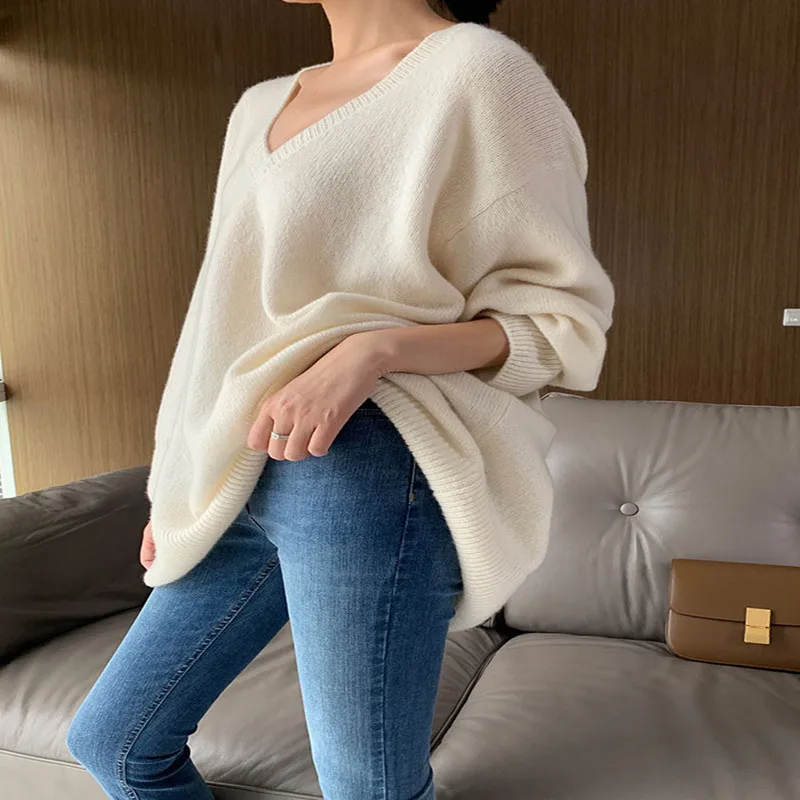 Autumn/Winter Women's Cashmere Sweater V-neck Loose Pullover 2021 Basic Casual Pullover Bat Sleeve Pullover Long Sleeve Top