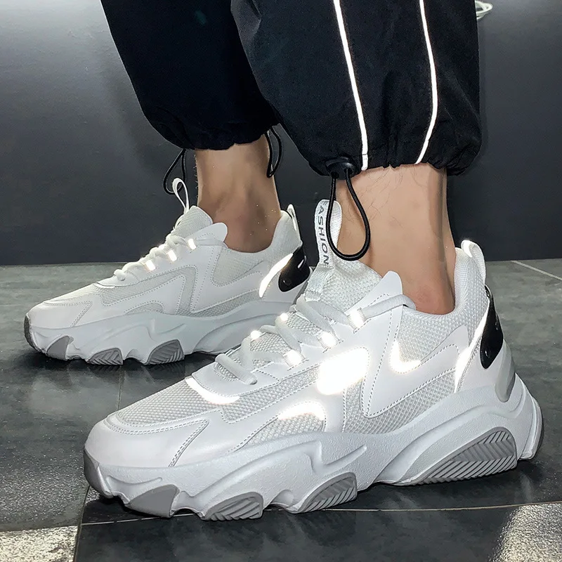 Men's Sports Shoes Outdoor Leisure Shoes 2021 New Spring and Autumn Large Size Reflective Shoes Men's High Fashion Running Shoes