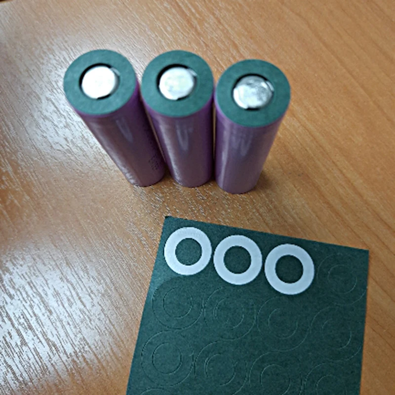 100 stücke 18650 Li-Ion Batterie Isolierung Dichtung Gerst Papier Batterie Pack Zelle hohl Isolierende Elektrode Isolierte Pads