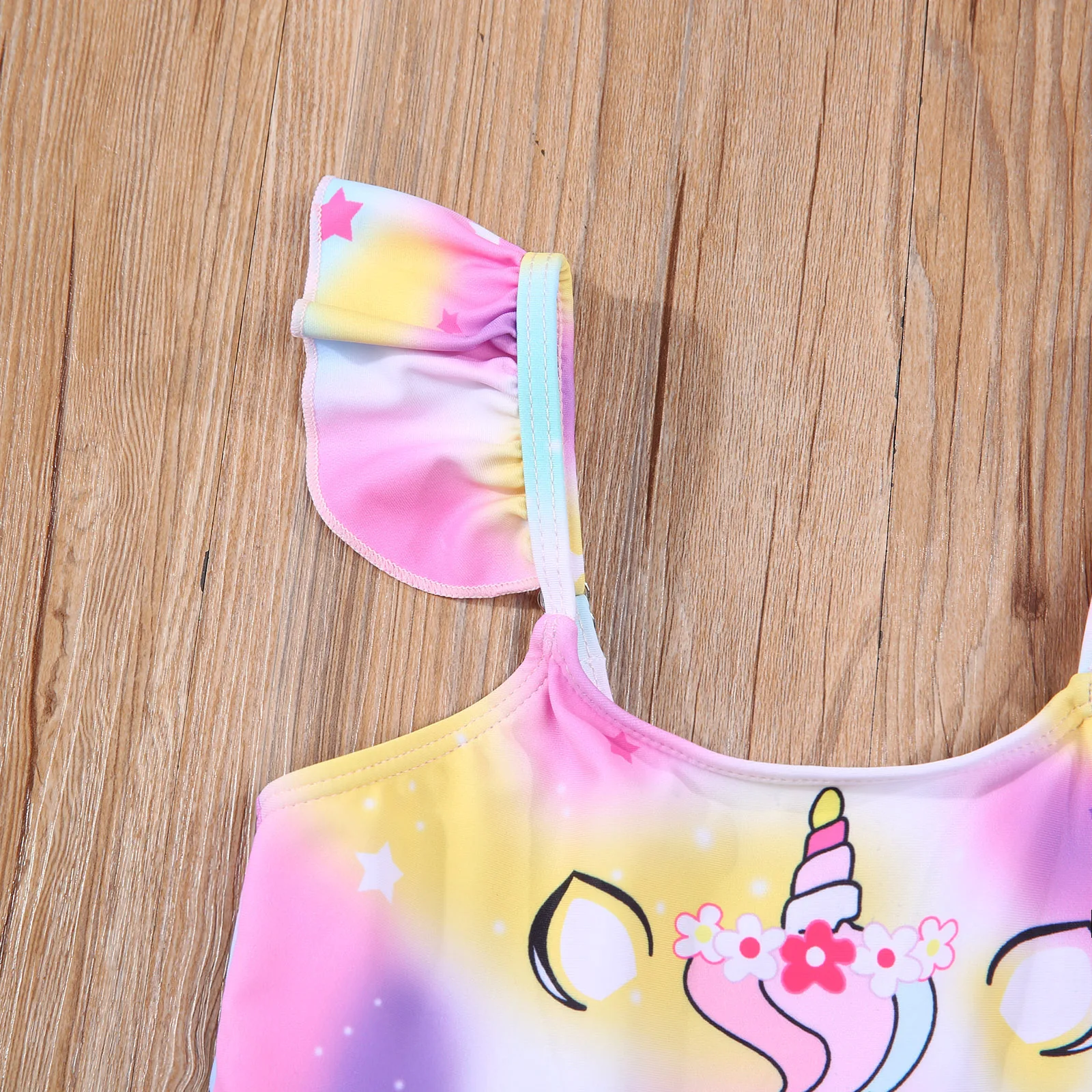 Newest Arrival Girl\'s Two Piece Swimsuit Children Unicorn Pattern Ruffle Hem Fly Sleeve Tops Swimming Shorts for Kids