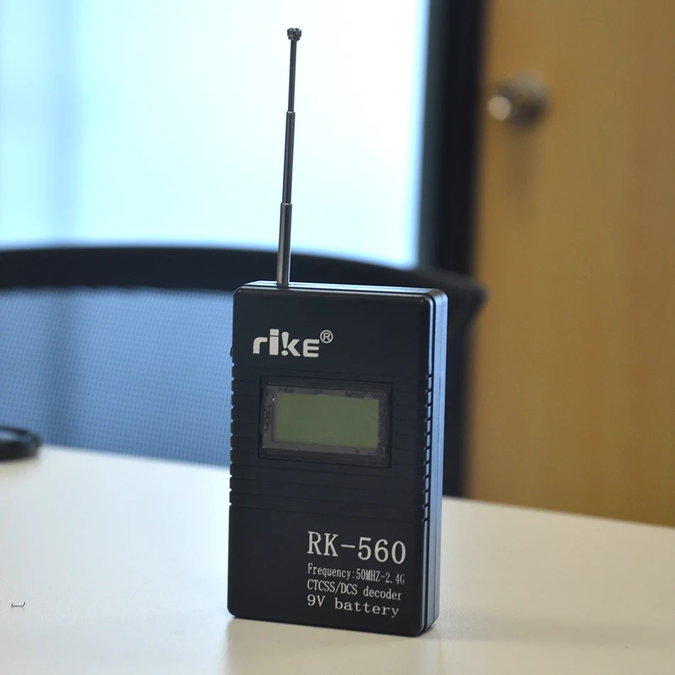 

Accurate 50MHz-2.4GHz Portable Handheld Frequency Counter DCS CTCSS Radio Testing Frequency Meter Counter RK560