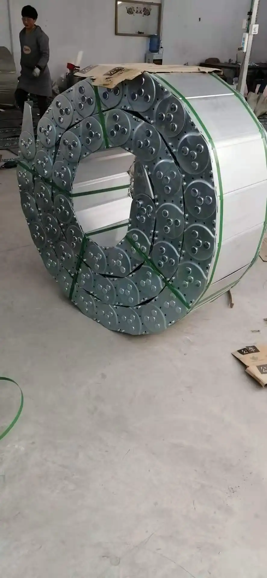 Whole Seal Steel alloy Guaranteed Cable Drag Chain,inner width 245mm x inner height 50mm, radius 300-350mm, lenght 3.5 meters