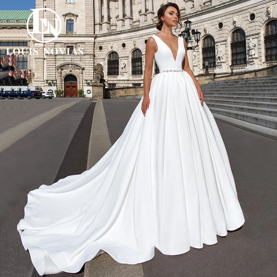 LOUIS NOVIAS Satin Wedding Dresses With CRYSTAL Belt 2024 Classy Deep V-neck Backless Wedding Gown Vestidos Novias De Saten