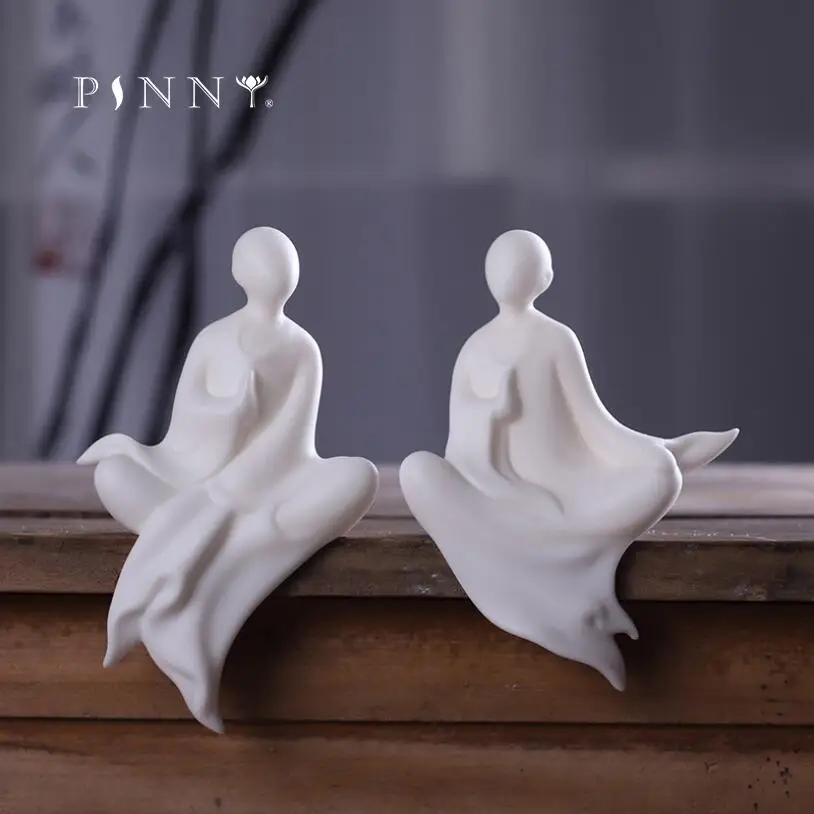 

PINNY White Porcelain Zen Decoration Ceramics Monk Figurine Decorative Statues For Home Zen Creative Ornaments