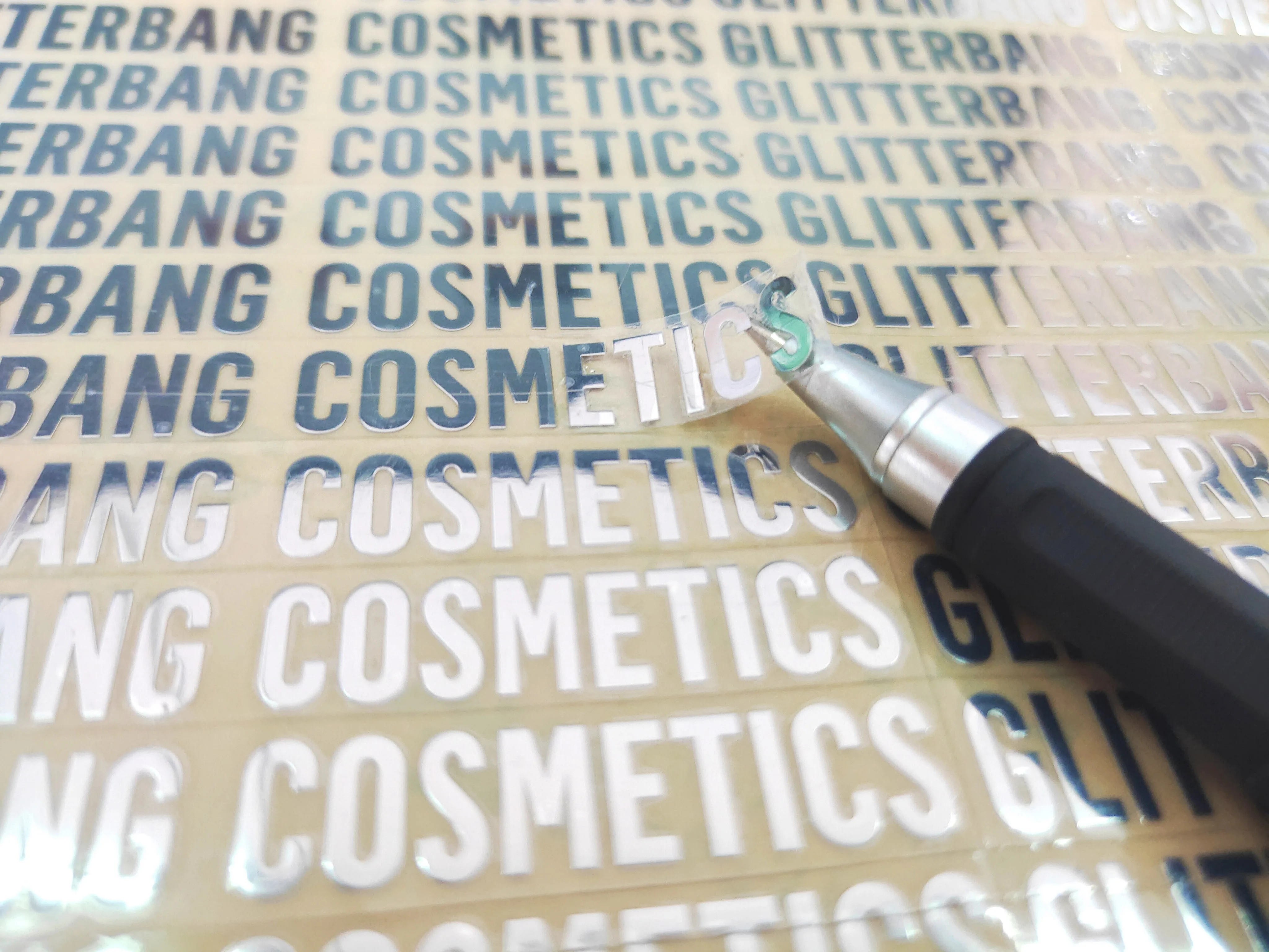 50PCS Metal Transfer Sticker 3D Custom Logo Name Self-Adhesive With Any Text Gold and Silver for Easy Tearing