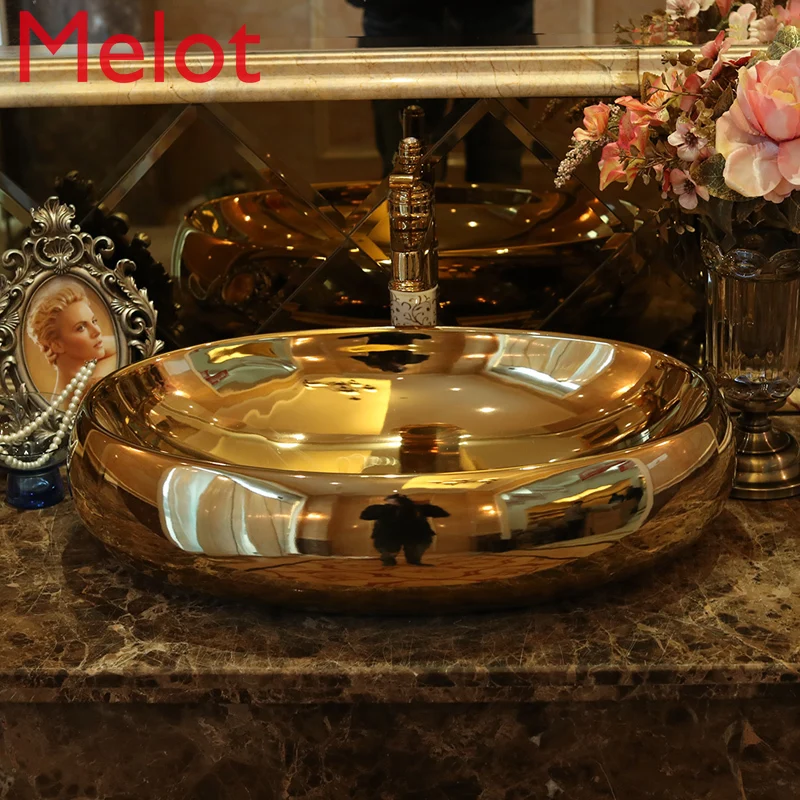 High-End Luxury European Bathroom Basin Ceramic Oval Wash Basin Golden Art Washbasin Modern Minimalist Bathroom Wash Basin