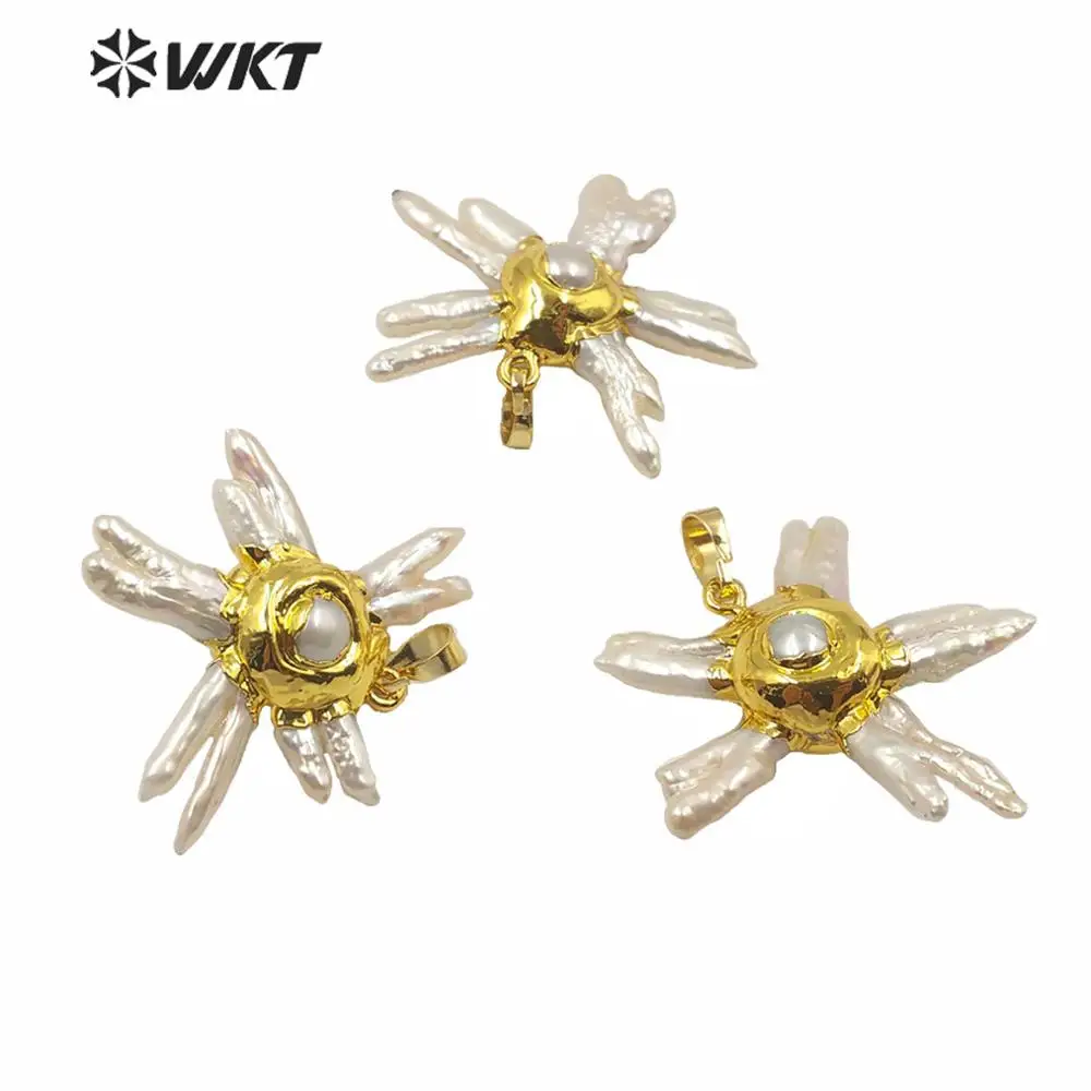 WT-JP218 Irregular Shape Natural Pearl Pendant For DIY Necklace Flower Pattern With Gold Eletroplated Charm Jewelry Accessory