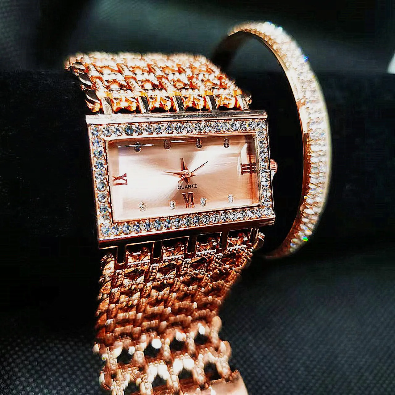 2pcs set Iced Out Watch Bangle for Women Bling Bracelet Iced Out Watch for Women Luxury Gold Watch Set Women Relojes Para Mujer