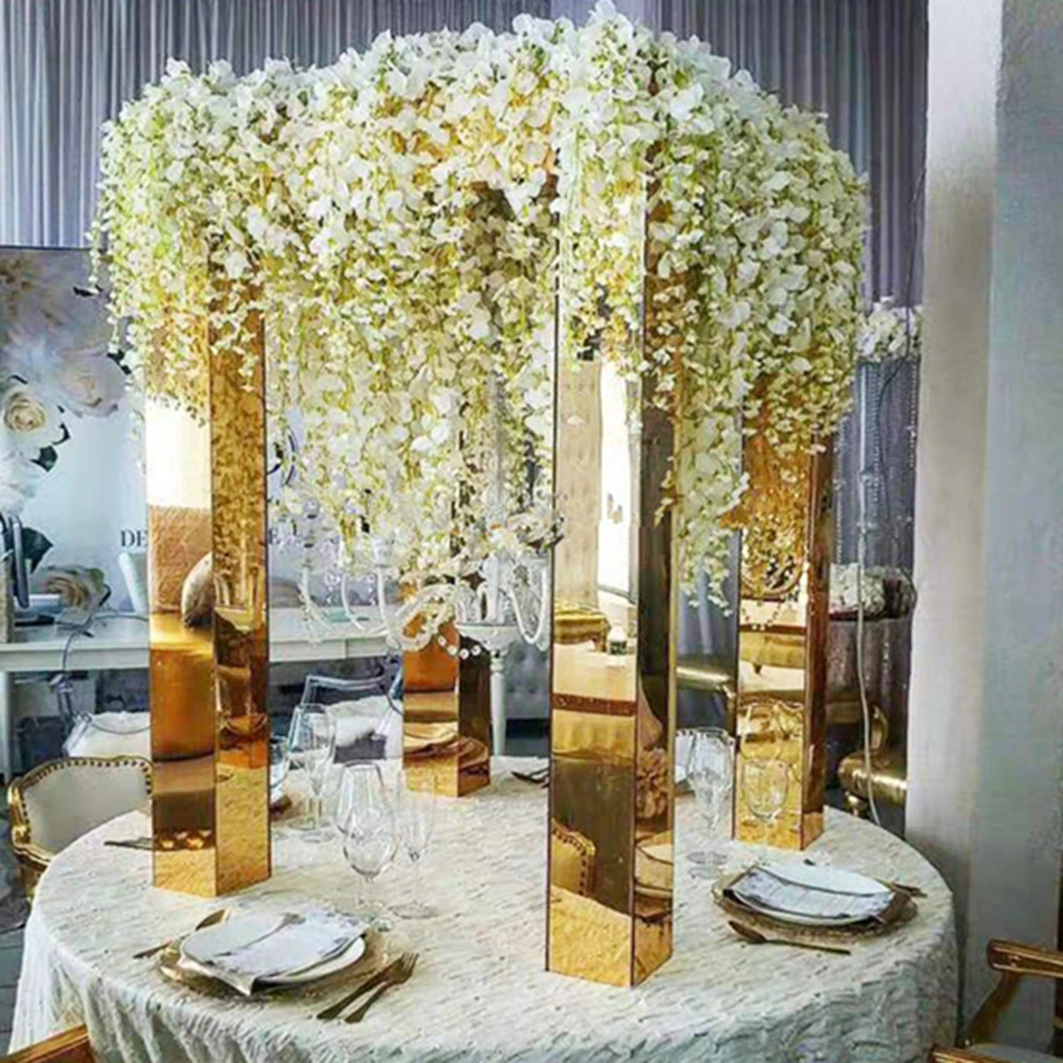 4pcs/set)Wedding Aisle Decoration Gold Metal Wedding Flower Stand Road Lead table decor AB01040