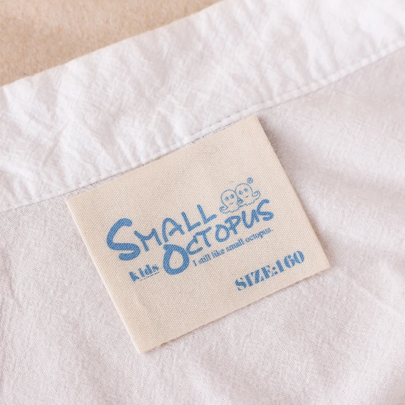 Eco-friendly Custom Silk Screen Printed Brand Logo Fabric Tag End Fold Soft Cotton Labels for Clothing  Bags Shoes