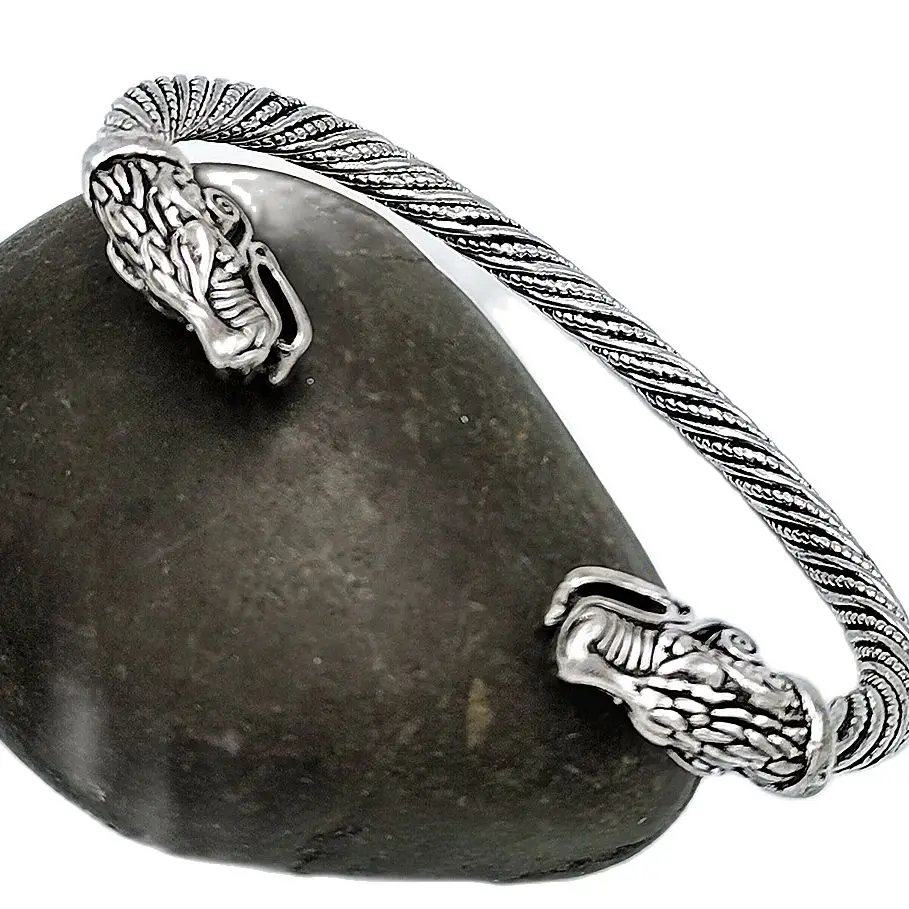 Teen Wolf Head Bracelet Indian Jewelry Fashion Accessories Viking Bracelet Men Wristband Cuff Bracelets For Women Bangle