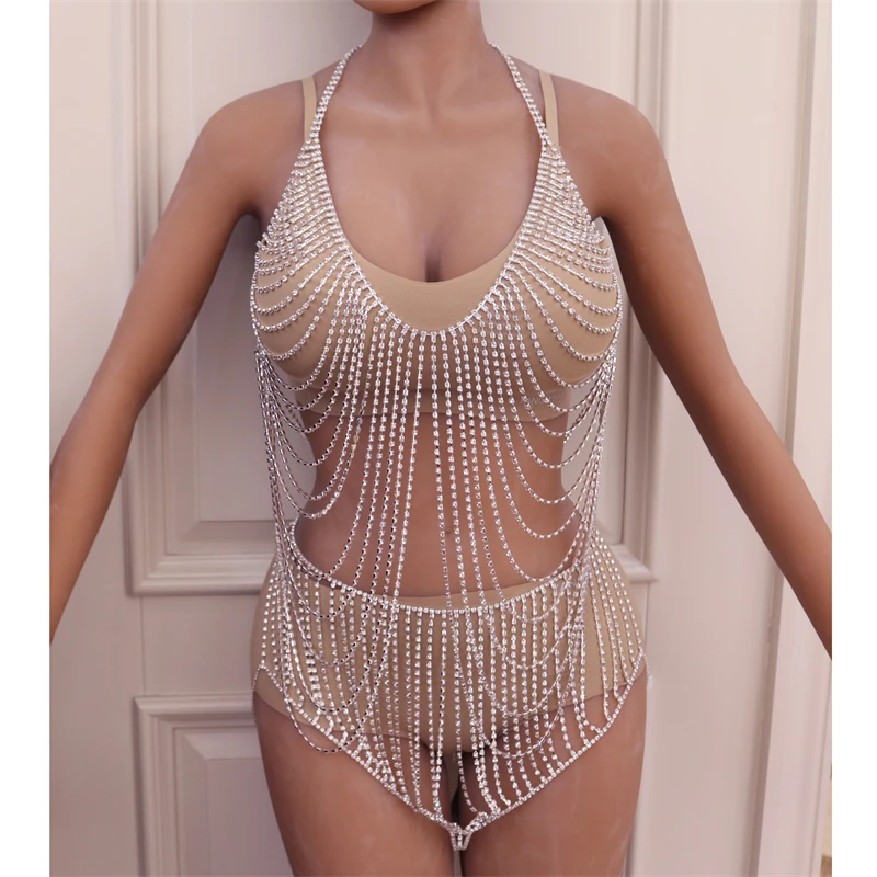 Luxury Crystal Harness Body Chain Two Piece Set 2021 Rhinestone Metallic Crop Top and Shorts Bra Belly Chain Women Set