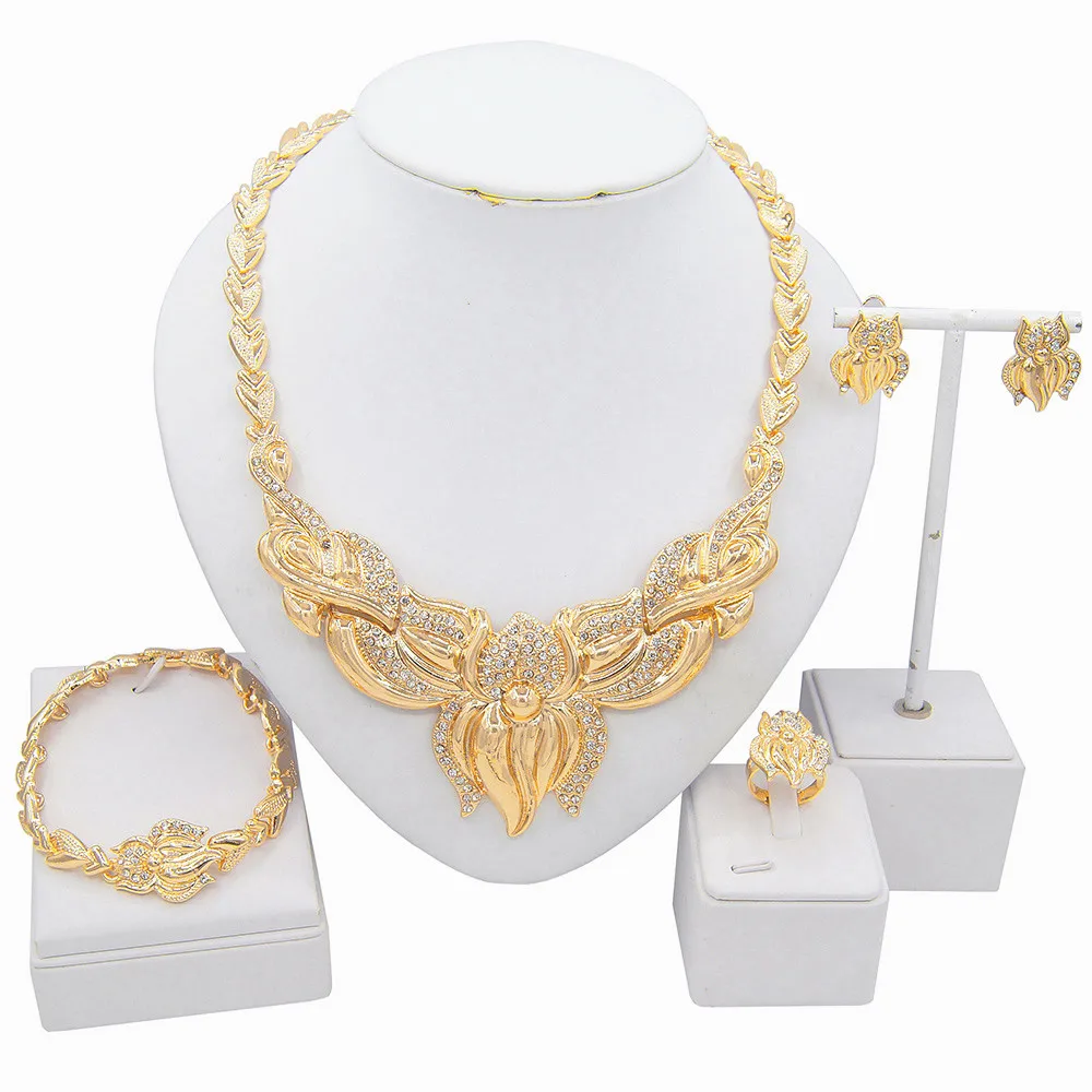 High Quality Design I Love You Xoxo Flower Hug Kiss Jewelry Set Ladies African Fashion Gold Plated Necklace Jewelry Set