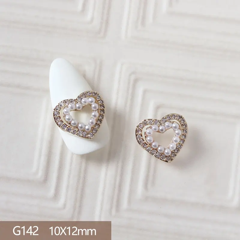 10pcs Luxury Bow Pearl Chain Butterfly 3D Alloy Nail Art Zircon Pearl Metal Manicure Nails Accessories DIY Decorations Charms