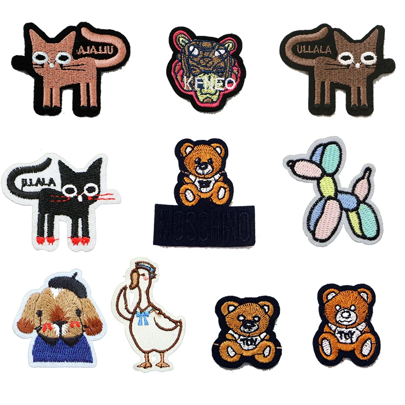 2 pcs 3D Embroidery Sewing Patch Animal Cat Dog Duck Bear Tiger Fish Ironing Children\'s Label Stripe Badge Clothes Cap DIY