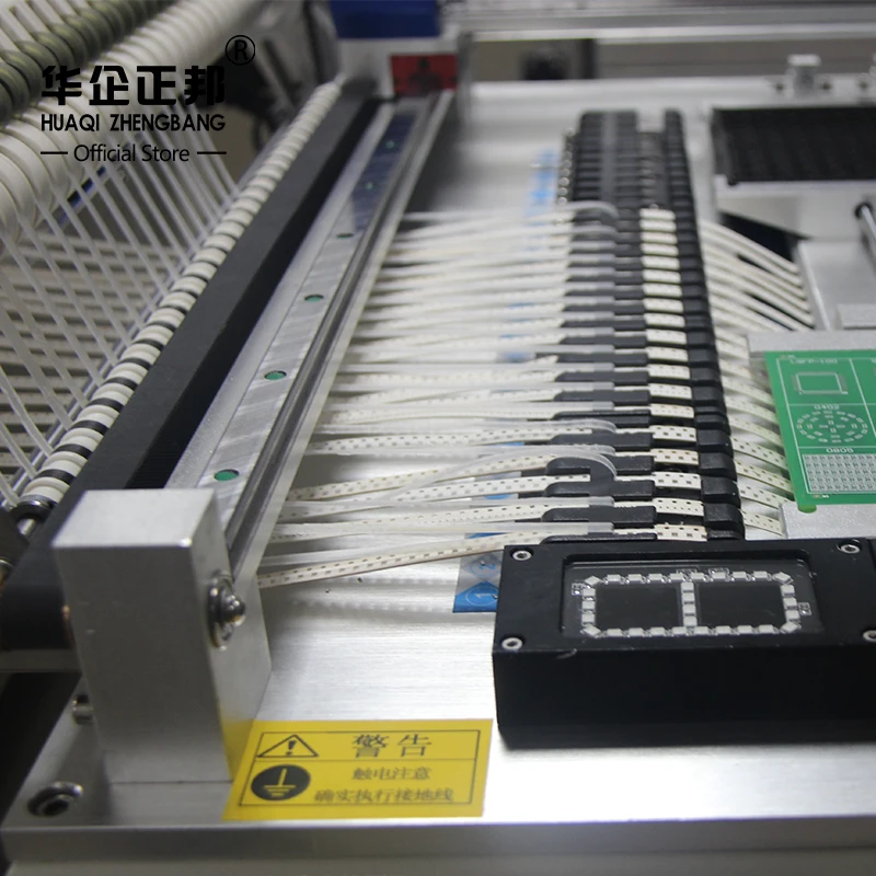 Macchina Smd Desktop completamente automatica Pick And Place macchina Pick And Place Smt ad alta velocità Mini Pcb Assembly Machine per Pcb LED