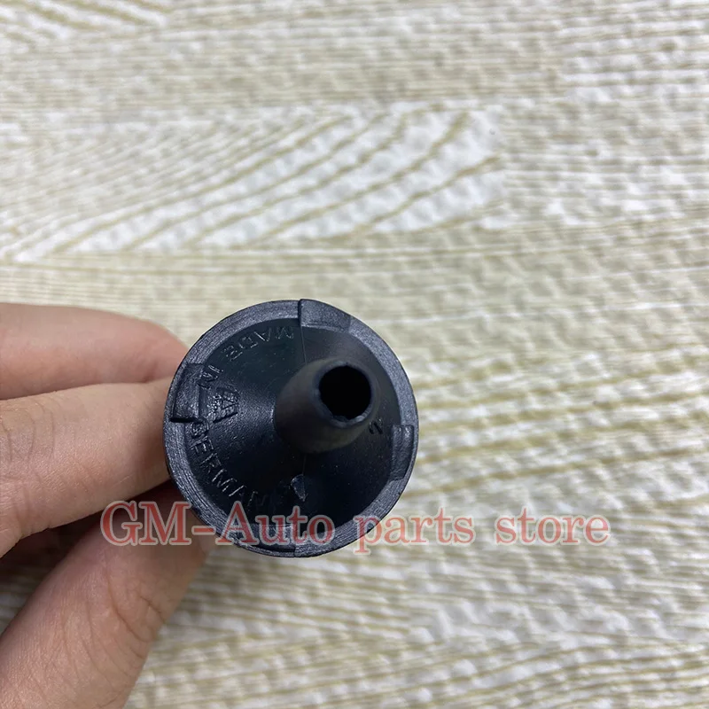 New Brake Check Valve For Opel Astra OEM# 24409217 564614 Auto Parts