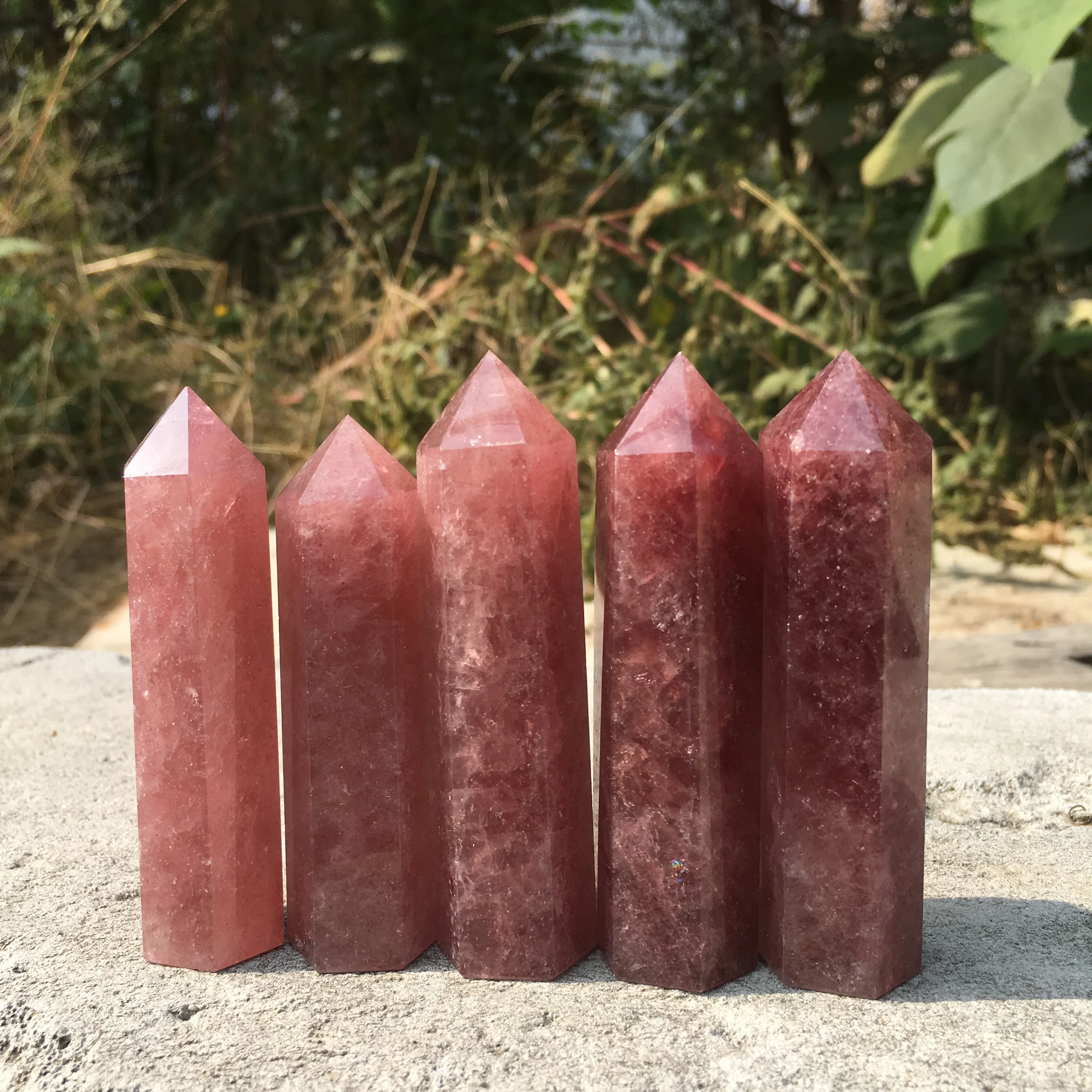 Natural Strawberry Quartz Crystal Point Wand Crystal Quartz Tower Crystal Obelisk Flat Bottom Healing Crystal gemstone