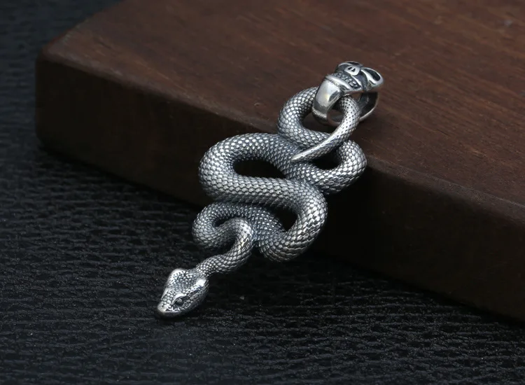 925 sterling silver jewelry personality skull snake snake pendant men and women Thai silver craft popular fashion pendant