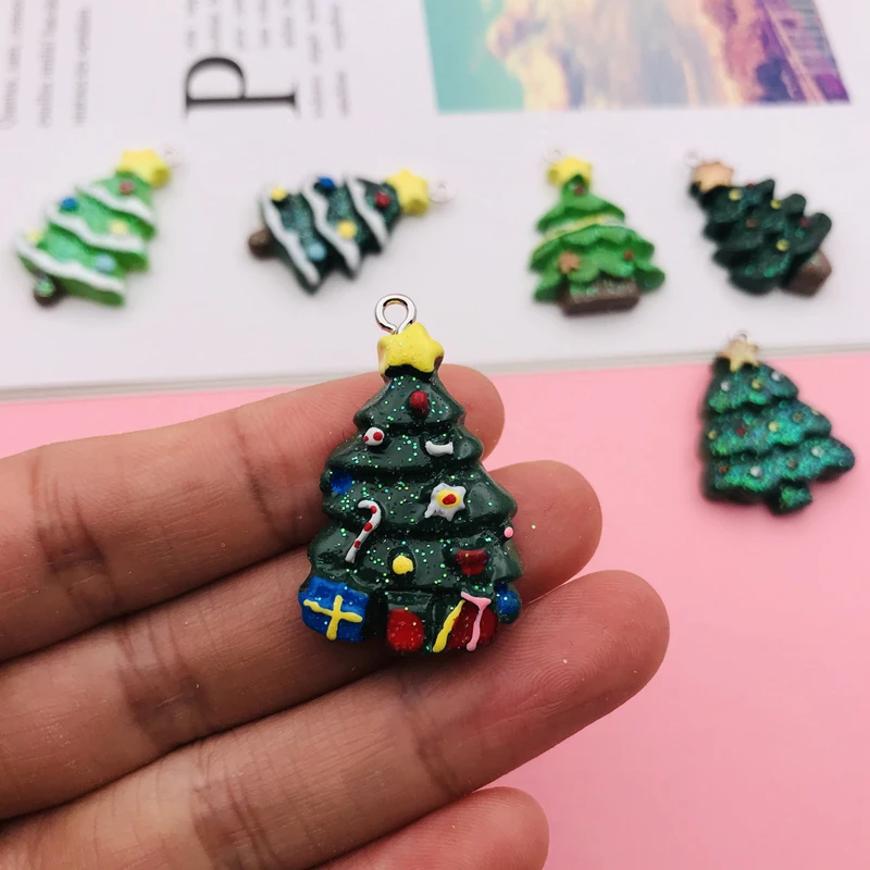 10pcs Hot Selling New Resin Cute Christmas Gift Tree Charm Pendant for Keychain, Earring, Scrapbooking, DIY Making, Necklace