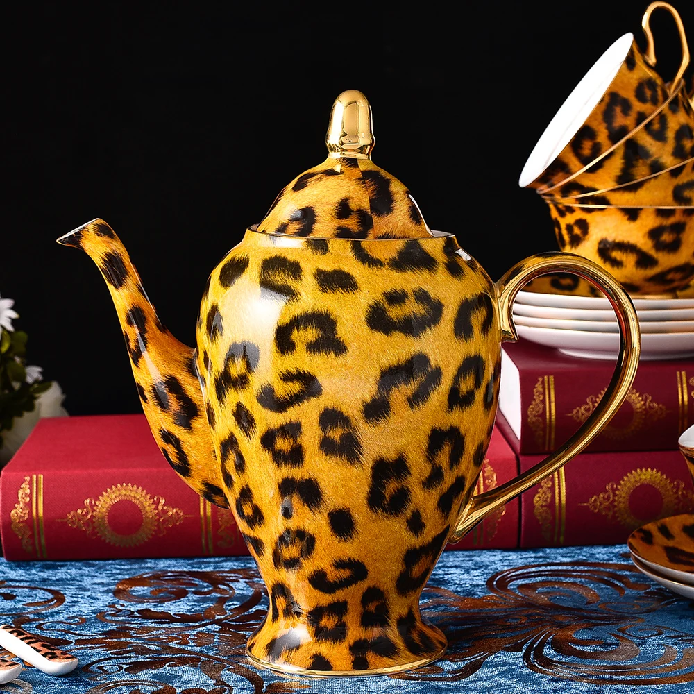 wholesale 15 Pcs Exquisite Decal  Luxury Gold Line Tea Time  Ceramic Leopard Print Coffee Tea Set for Hotel