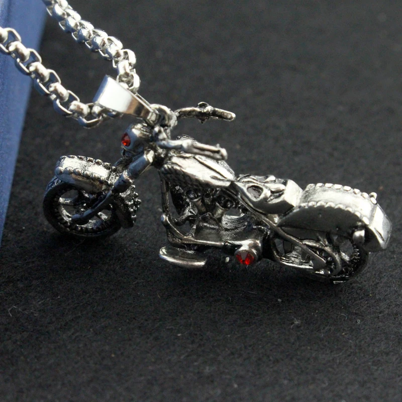 Hot Fashion Motorcycle Pendant Necklace Skeleton Choker Man\'s Charm Vintage Gothic Ghost Rider Pendants Factory Price Jewelry