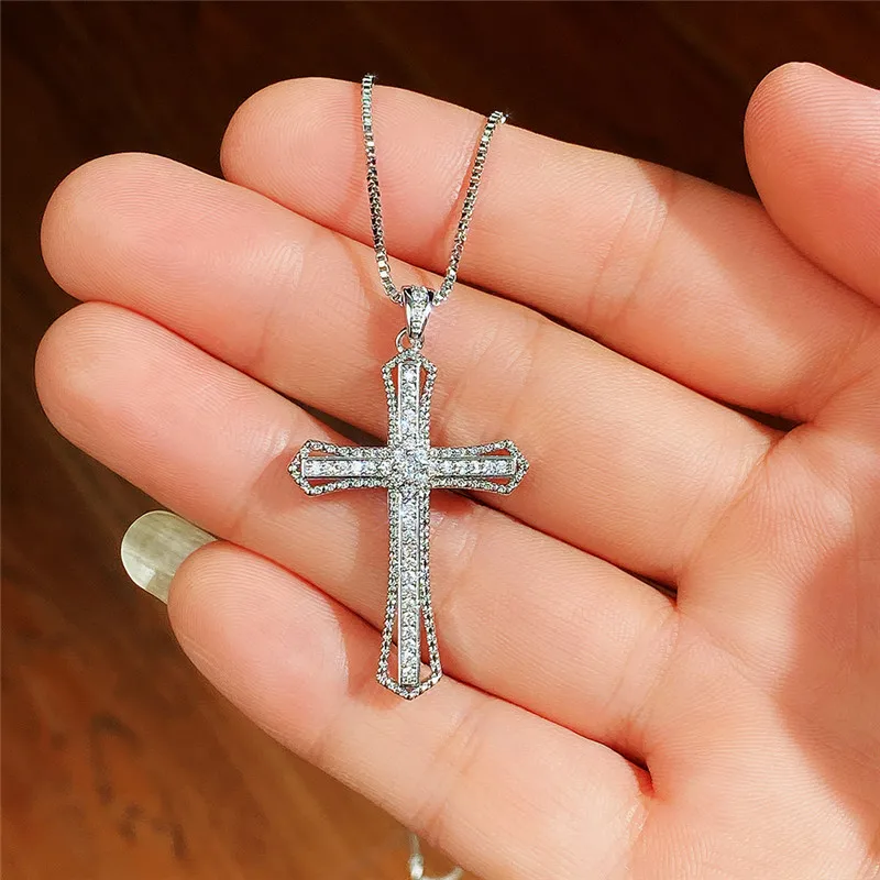 Huitan Luxus Voller Zirkonia Kreuz Anhänger Halskette für Frauen Mode Vielseitige Halskette Schmuck Party Täglichen Zubehör – Detail 9