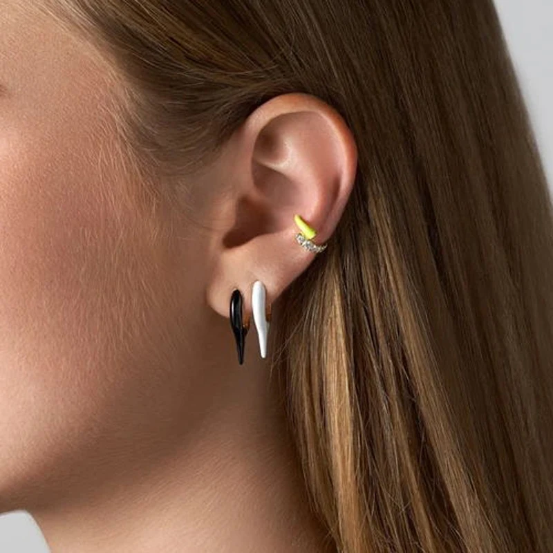 Pendientes de aro de neón esmaltado con arcoíris para mujer, joyería de moda, Piercing múltiple, Mini espiga