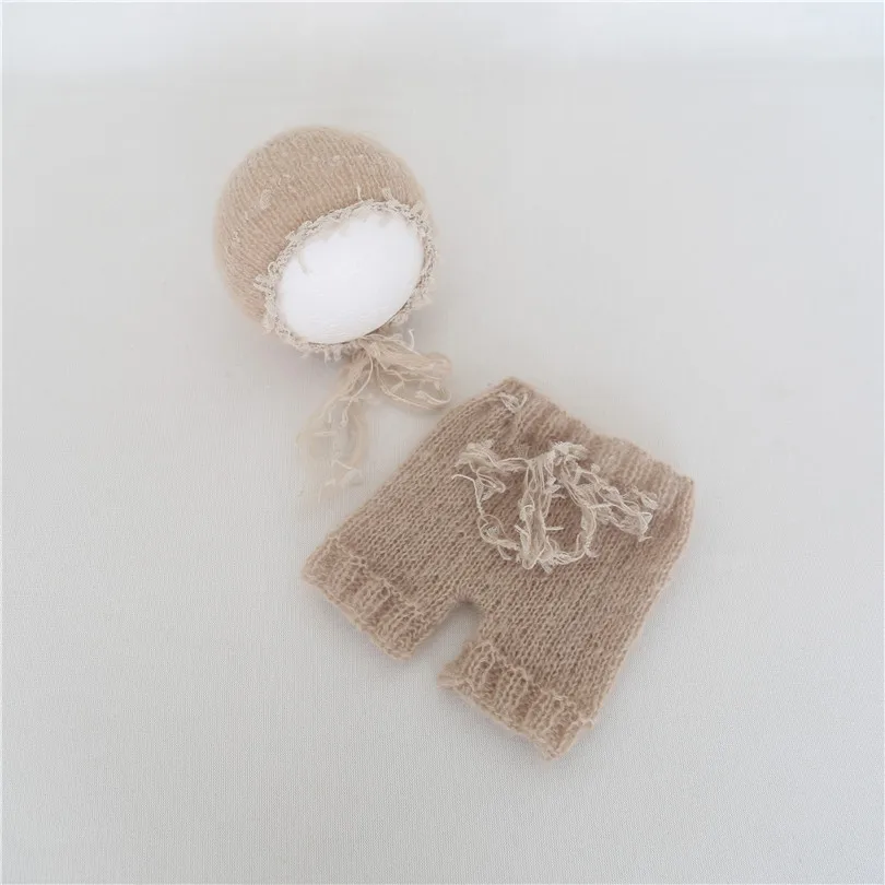 

Soft Beige Newborn Knitted Lace Bonnet Set Crochet Baby Boy Gril Hat Newborn Outfit Photo Prop Infant Pants Outfit