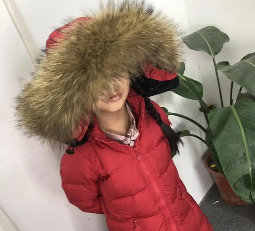 Hot selling wholesale teenage boys big real fur collar down jackets warm winter thicker high quality long coats children top -30