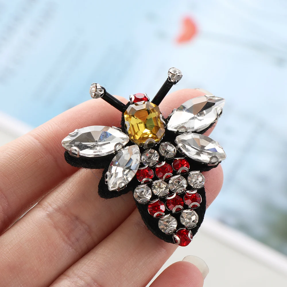 1PC 3D Handmade Rhinestone pszczoła łatki z koralikami szyć na cekiny łatka na odzież frezowanie aplikacja słodkie łatka zroszony odzież szycia