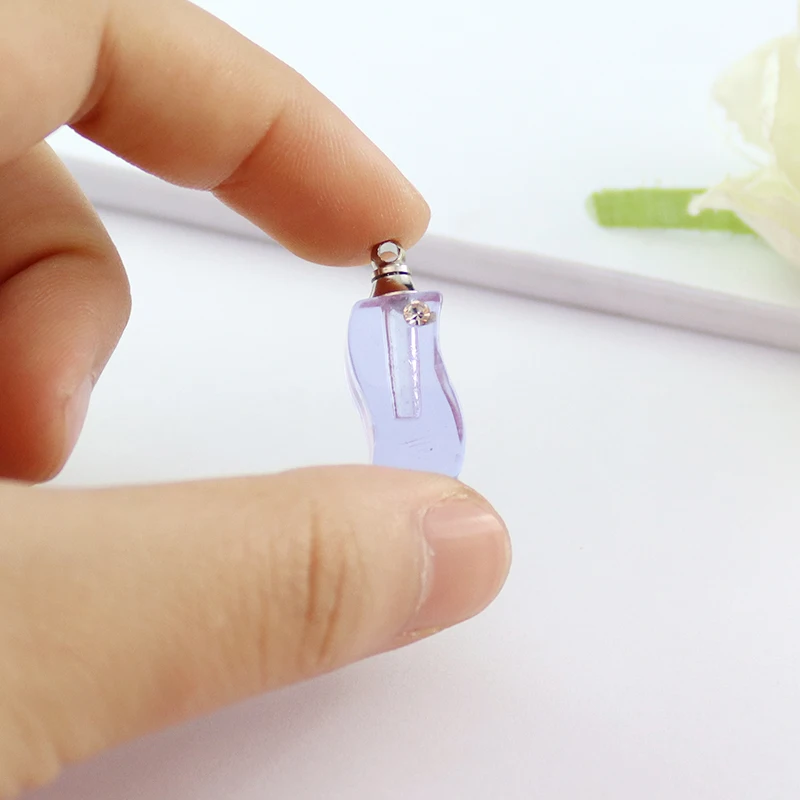 8PCS Crystal Glassl Vial Pendant Miniature Perfume Bottle Charms Name On Rice Art Essential Oil Charms Necklace Pendant