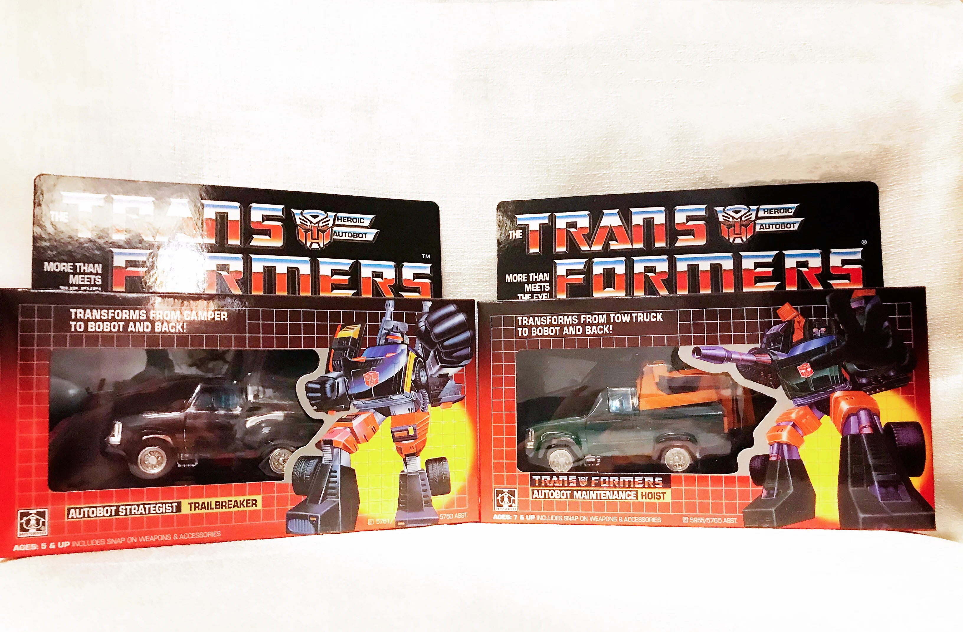 TRANSFORMATION G1 Reissue Hoist and Trailbreaker Brand New Kids Toy Action Free Shipping