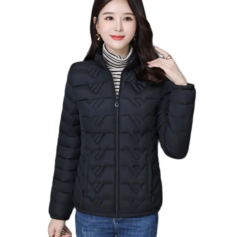 

2023 New Women Thin Down Jacket White Duck Down Ultralight Jackets Autumn And Winter Warm Coats Portable Outwear Female Top A399