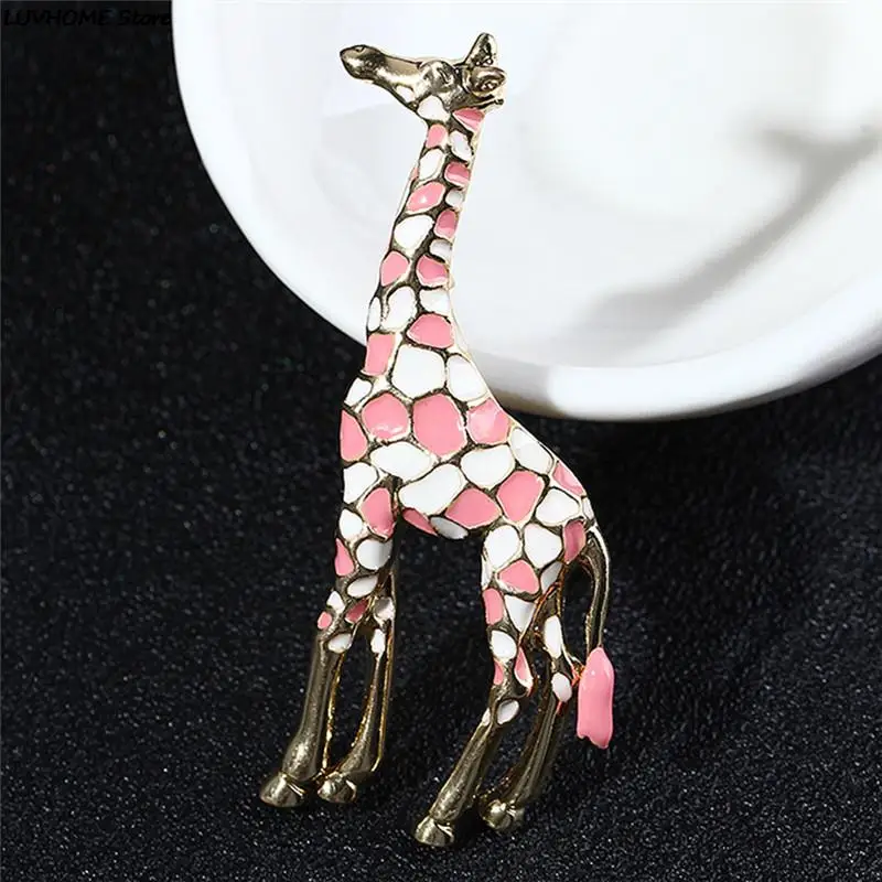 Women Gold Color Enamel Giraffe Brooches Cute Animal Brooch Pin Fashion Jewelry Gift Exquisite Broches for  Kids