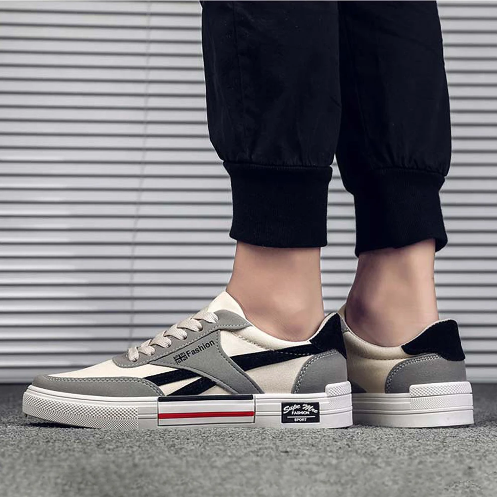 Skateboarding Men's shoes Summer and Autumn New Tide Shoes canvas Wild sports and leisure flat shoes Hot Internet Single SHOE