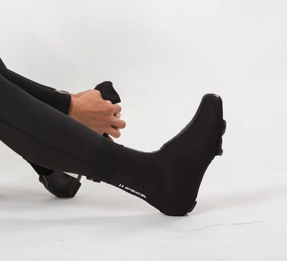 SPEXCEL ALL NEW pro team Lightweight Rain Overshoes Race windproof softshell shoes cover for cold and wet conditions