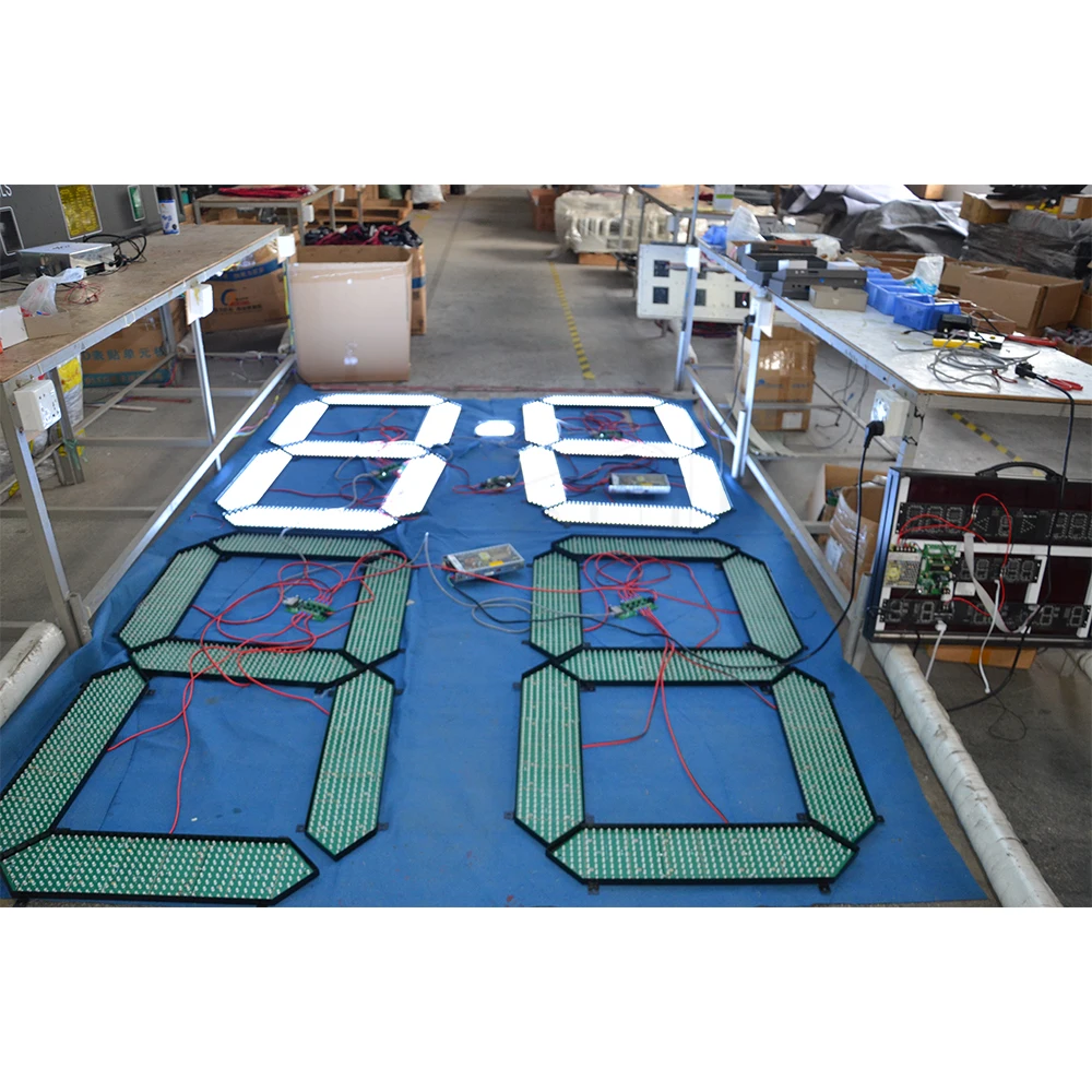 Hohe Qualität 64 "zoll 8,88 Gas Station Zeichen LED Digital Display Board Verschiedene Größe 7 Segment Nummer Modul