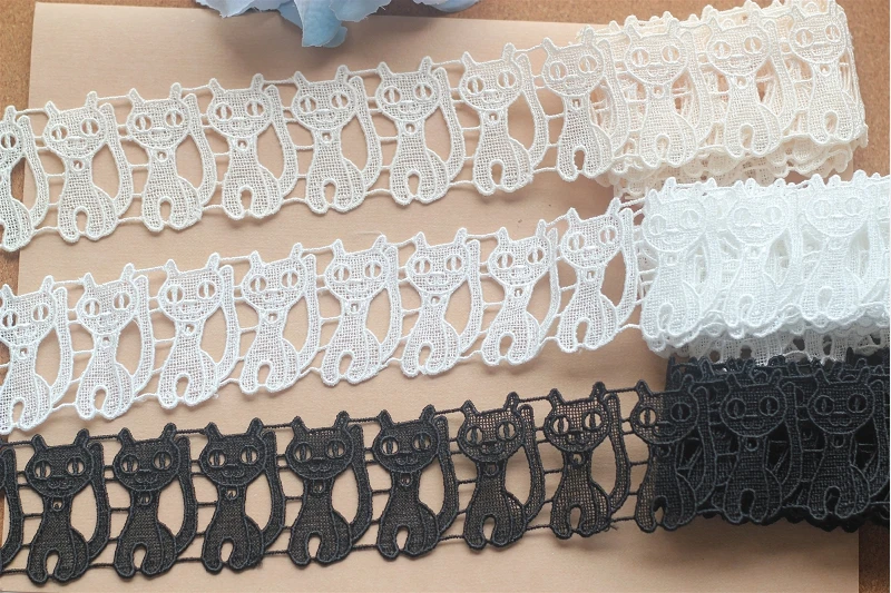 20Yards 4.5cm High Quality Cute Cat Lace Trim White Black Ivory Crocheted Applique Patch Embroidered Embellish for Cloth Crafts
