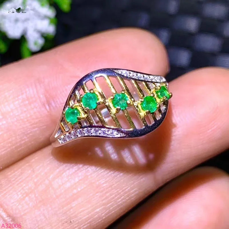 

Jewelry 925 sterling silver natural emerald girl ring micro-set luxury fashion new faceted ellipse can be reviewed