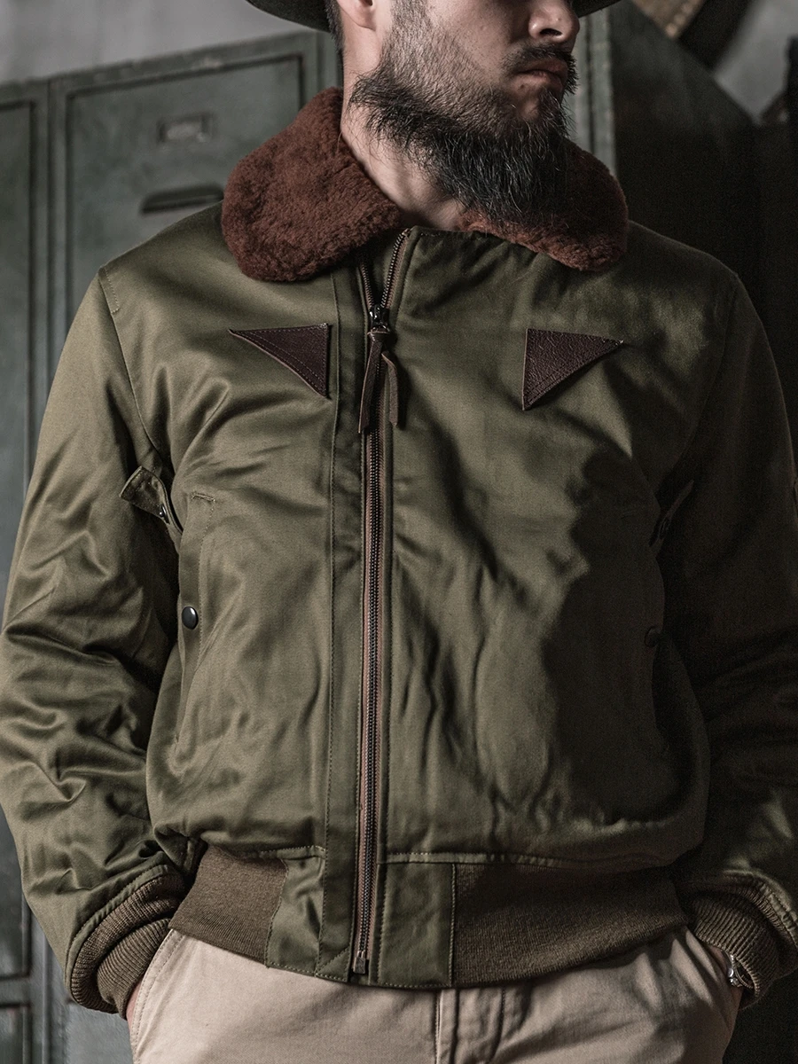 รีวิวเสื้อกันหนาวแบบ Jacket B ที่เหมาะกับผู้ชายทุกขนาด