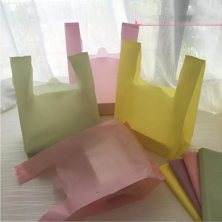 Portable Plastic Bag 50pcs Cake Wrapping Food Take Away Packaging Bags Colored Plastic Bag With Handle Supermarket Supply