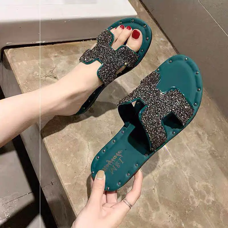 Woman Flat Sandals 2021 Summer Fashion Beach Outside Shoes Women Slides Shoes Outdoor Wear Slippers Brand Designer Lady Sandals