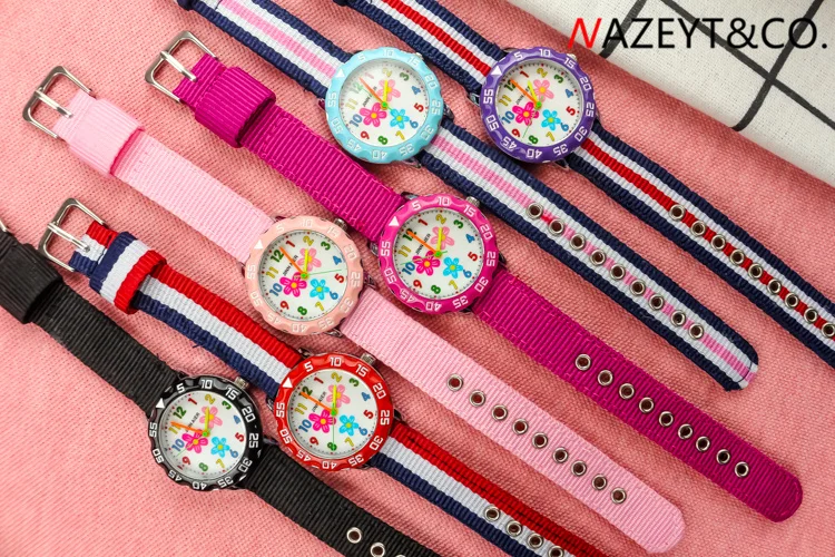 2019 nowa dostawa mały uczeń nylon sport watch chłopcy dziewczęta piękny kwiat dial świetliste dłonie zegar kwarcowy zegarek dzieci 3D