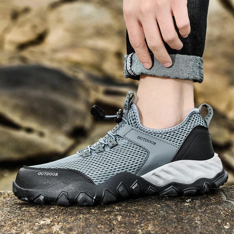Men Aqua Shoes Trekking Hiking Shoes Breathable Elastic Quick Dry Upstream Socks Soft Non-slip Comfortable Driving Water Sneaker