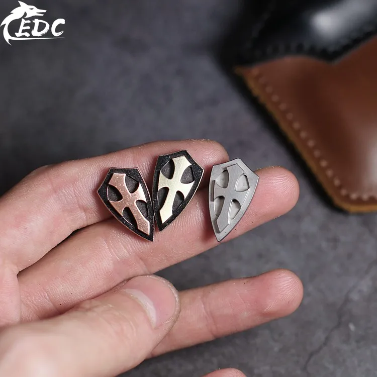 Copper Cross Lanyard Bead Knife Jewelry Parachute Cord Paracord Bead EDC Tool Decorate Buckle Brass Shield Bead Rope Knife Beads