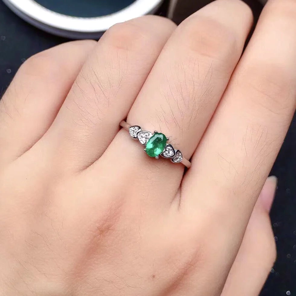 

New Fashion Silver Gemstone Heart Ring 4mm*6mm 100% Natural Emerald Silver Ring 925 Silver Emerald Ring for Engagement