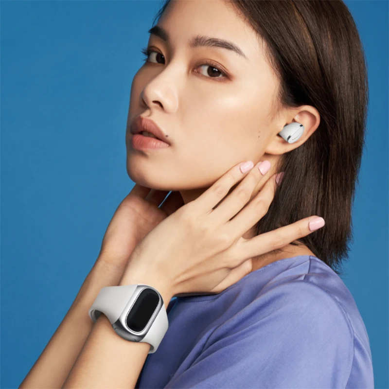 Aipower Wearbuds W20L Smart watch with Wireless Earphones inside