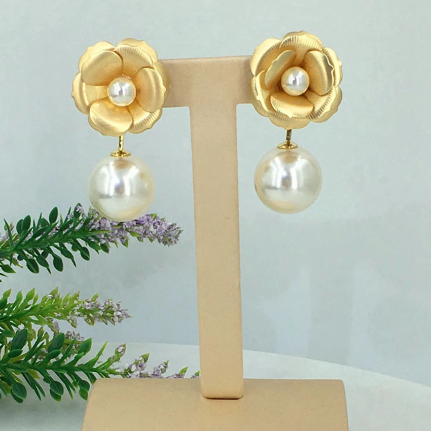 Yuminglai Fashion Dubai Jewelry Accessories Hollow Classical Elegant Superior Quality big earinDrop Earrings for Women FHK12307